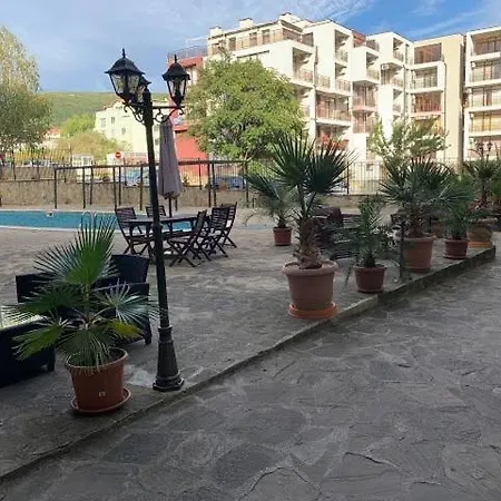 Apartment Greenstudio W